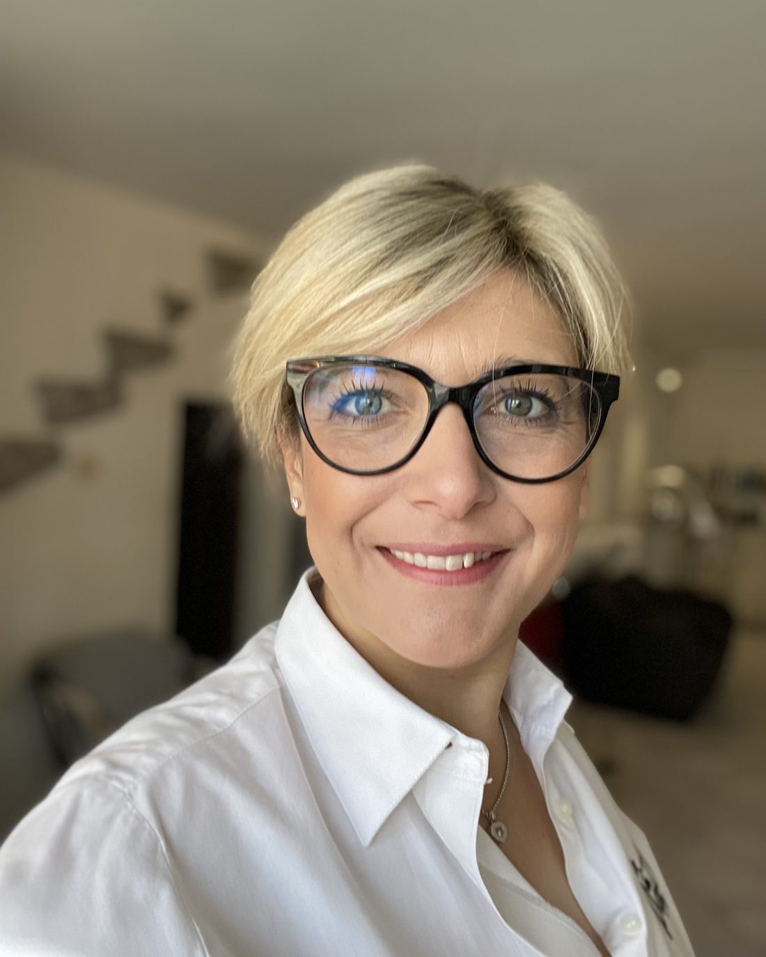 Paula, coiffeuse et fondatrice du salon Le Boudoir de Paula à Pully